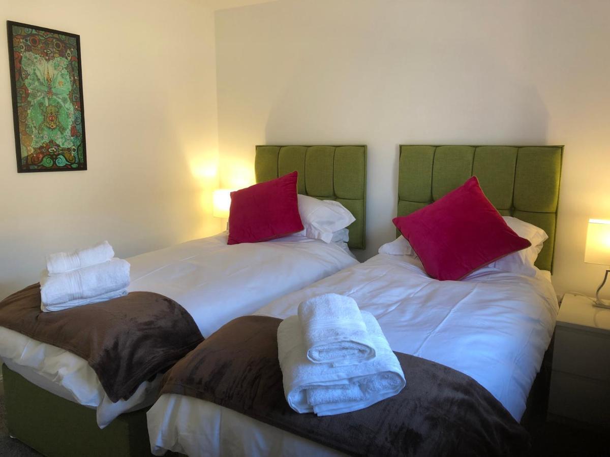 Fabulous One Bedroom In Centre *